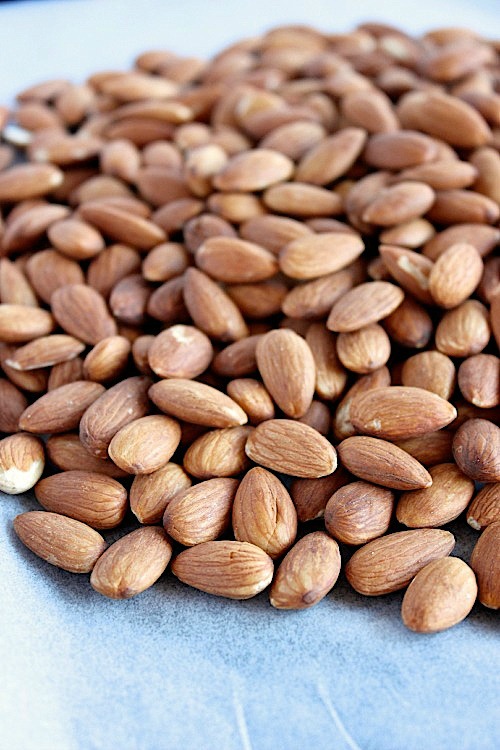 Healthy, Homemade Gingerbread Almond Butter {Vegan, Gluten Free & Paleo Friendly} - www.betterwithcake.com