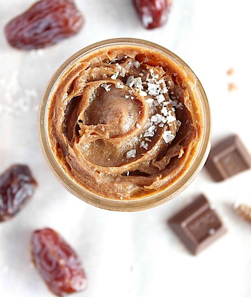 Healthy, Homemade, 2 Minute Salted Caramel {Vegan, Gluten Free & Paleo Friendly} - www.betterwithcake.com