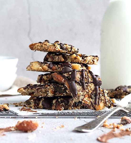 20 minute {Sugar Free} Mega Cluster Paleo Granola