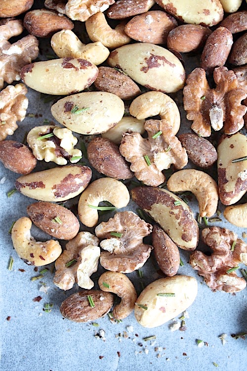 Sweet and Spicy Savory Mixed Nuts {Vegan, Gluten Free & Paleo Friendly} - www.betterwithcake.com