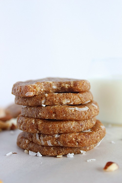 No-Bake Anzac Biscuits {Vegan, Gluten Free & Paleo Friendly}