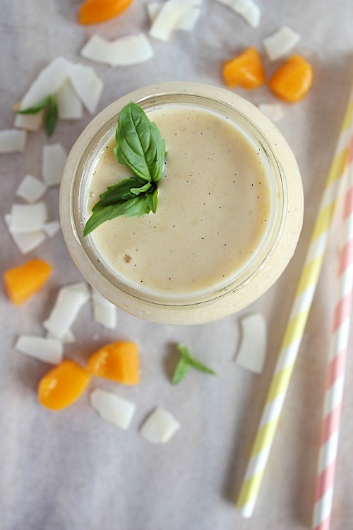 Peaches and Cream Smoothie {Vegan, Gluten Free and Paleo Friendly} - www.betterwithcake.com