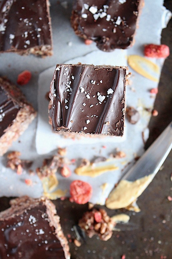 Dark Chocolate PB & J Crunch Bites {Sugar Free - Gluten Free - Dairy Free - Vegan & Paleo Friendly} - www.betterwithcake.com