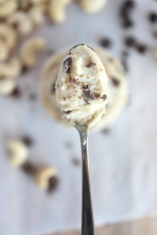 Vanilla Choc Chip Cashew Cream