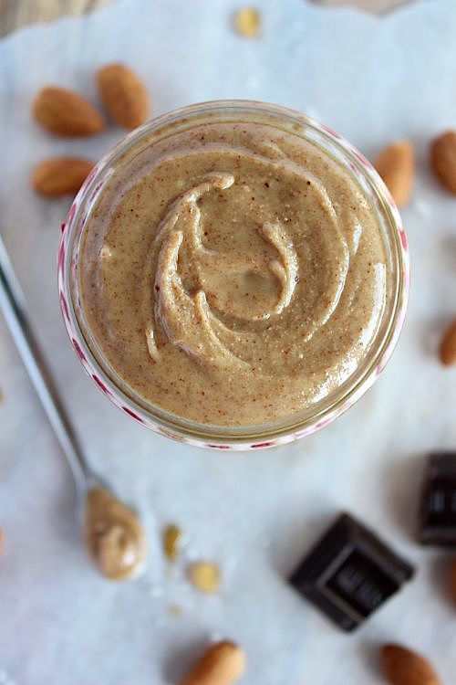 Healthy, Homemade Maple-Vanilla Almond Butter {Vegan, Dairy free & Paleo Friendly}