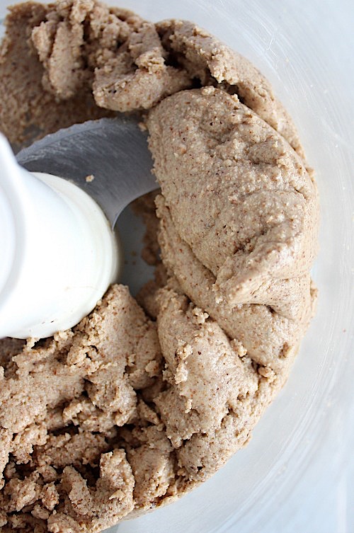 Chocolate Coconut Almond Butter {Vegan, Gluten Free, Paleo Friendly} - www.betterwithcake.com