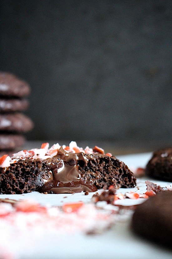 {Flourless} Choc Fudge Lava Cookies - Gluten Free - Dairy Free - Grain Free - Sugar Free - Low Carb - Paleo - Keto - Vegan Friendly - www.betterwithcake.com 