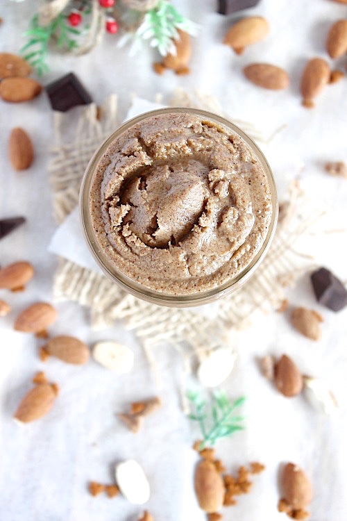 Healthy, Homemade Gingerbread Almond Butter {Vegan, Gluten Free & Paleo Friendly} - www.betterwithcake.com