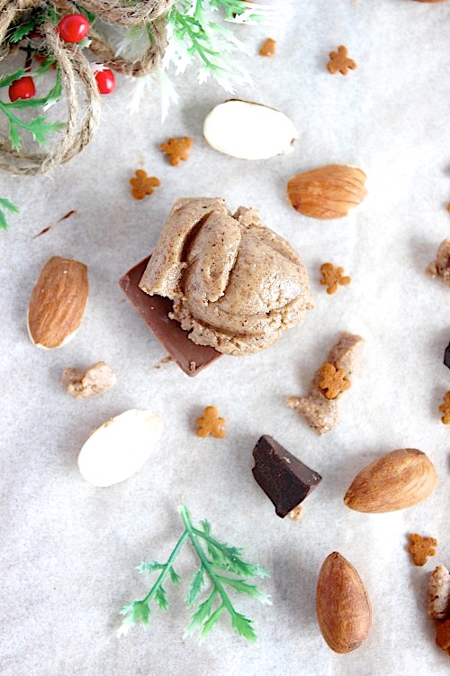 Healthy, Homemade Gingerbread Almond Butter {Vegan, Gluten Free & Paleo Friendly} - www.betterwithcake.com