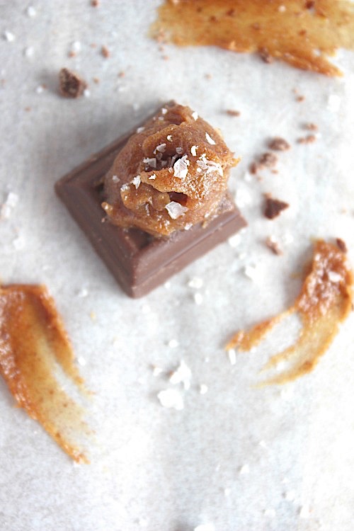 Healthy, Homemade, 2 Minute Salted Caramel {Vegan, Gluten Free & Paleo Friendly} - www.betterwithcake.com