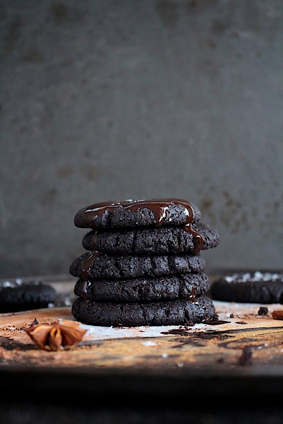 Flourless Chai Spiced Choc Fudge Almond Butter Brookies {Gluten Free - Dairy Fre - Grain Free - Refined Sugar Free - Low Carb - Paleo - Keto - Vegan Friendly} - www.betterwithcake.com