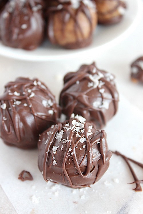 Deliciously Simple, Healthy, Homemade Dark Chocolate Coated Salted Caramels {Gluten Free & Paleo Friendly} - www.betterwithcake.com