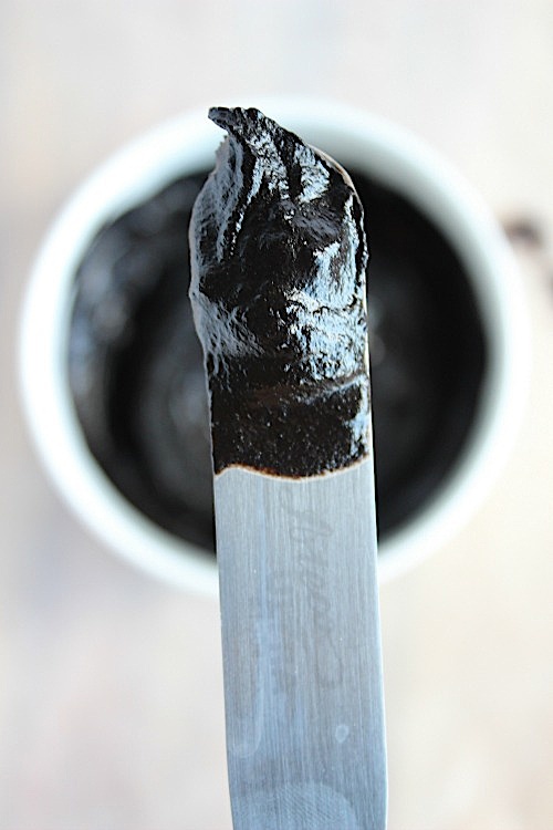 Small Batch Double Chocolate Cupcakes with Raw Chocolate Frosting {Gluten Free, Dairy Free & Paleo Friendly} - www.betterwithcake.com