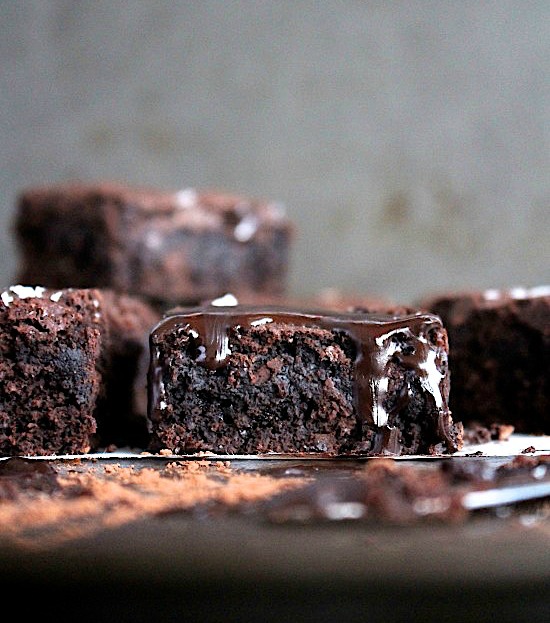{Small Batch} Super Fudgy Flourless Salted Dark Chocolate Almond Butter Brownies