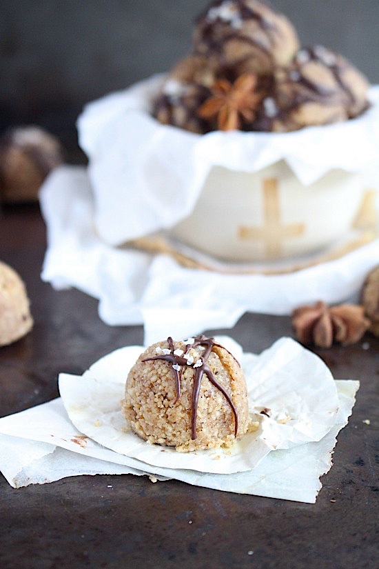 Date Free Chai Spiced Nut Butter Fudge Bites {Sugar Free - Gluten Free - Dairy Free - Low Carb - Vegan - Keto - Paleo } - www.betterwithcake.com