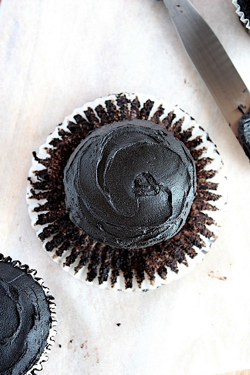 Small Batch Double Chocolate Cupcakes with Raw Chocolate Frosting {Gluten Free, Dairy Free & Paleo Friendly} - www.betterwithcake.com