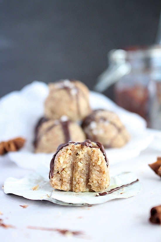 Date Free Chai Spiced Nut Butter Fudge Bites {Sugar Free - Gluten Free - Dairy Free - Low Carb - Vegan - Keto - Paleo } - www.betterwithcake.com