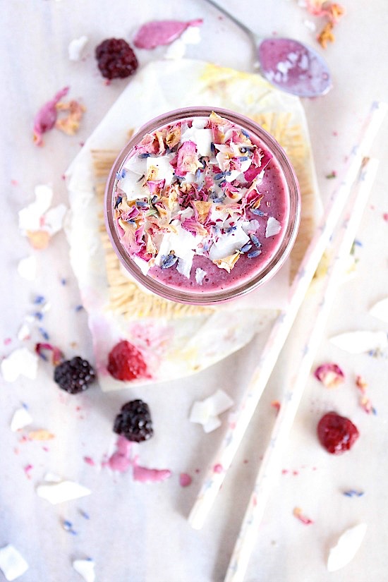 {Banana Free} Lavender & Blackberry Cheesecake Smoothie - Vegan - Sugar Free - Dairy Free - Low Carb - Keto - Paleo - www.betterwithcake.com
