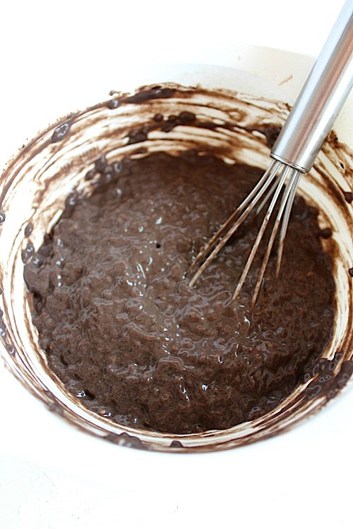 Chocolate Orange Chia Pudding {Vegan, Gluten Free & Paleo Friendly} - www.betterwithcake.com