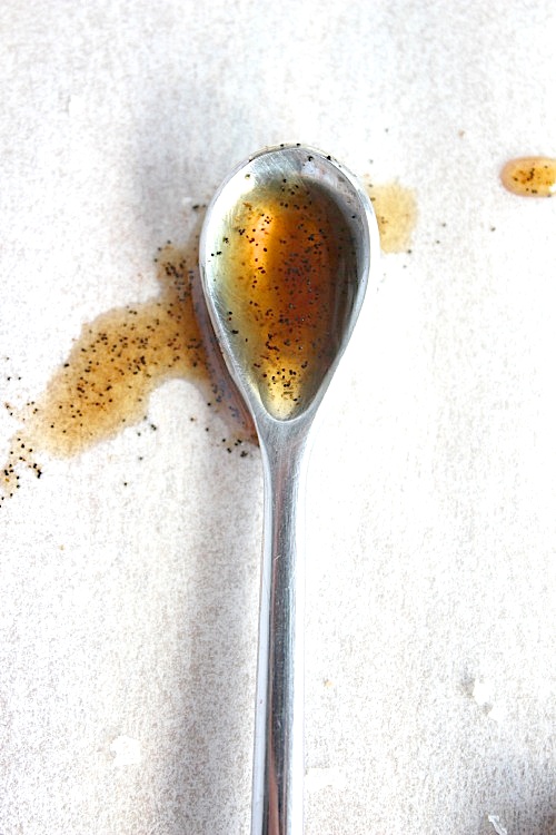 Chai Spiced Almond Butter {Vegan, Gluten Free & Paleo Friendly} - www.betterwithcake.com