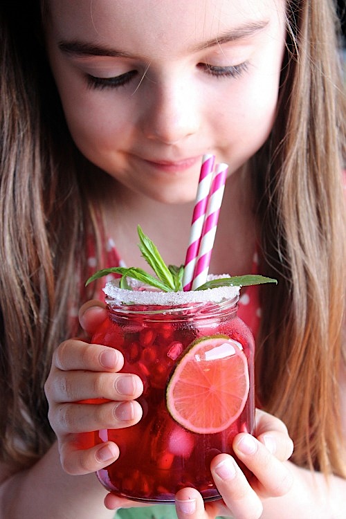 Berry Mint & Lime Iced Tea