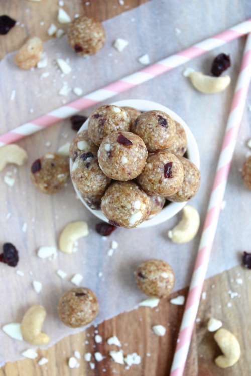 Healthy, No-Bake Cherry White Chocolate Chunk Cashew Cookie Energy Bites