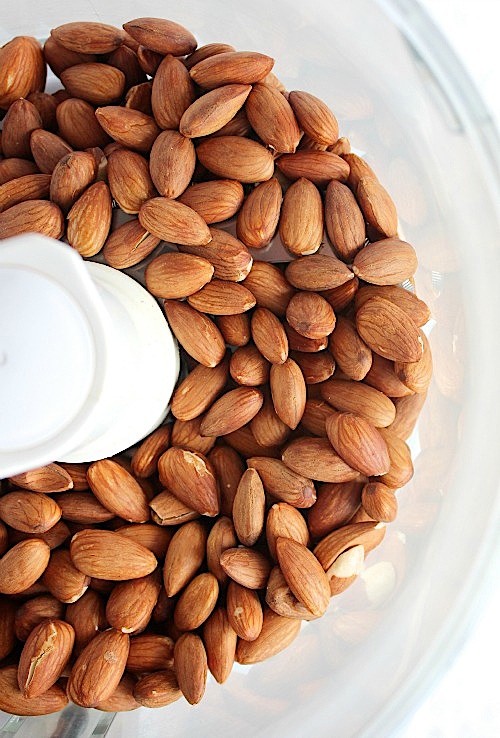 Coconut Mocha Almond Butter {Vegan, Gluten Free, Paleo Friendly} - www.betterwithcake.com