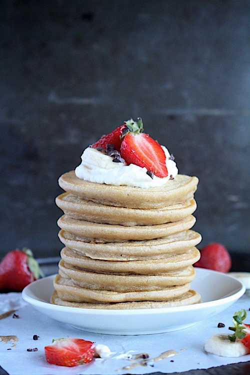 Fluffy Vanilla Pancakes for Two {Paleo - Gluten Free - Dairy Free - Grain Free - Refined Sugar Free} - www.betterwithcake.com