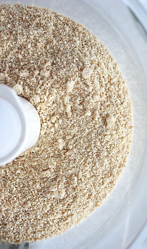 Salted Caramel Cashew Butter {Vegan, Gluten Free & Paleo Friendly} - www.betterwithcake.com