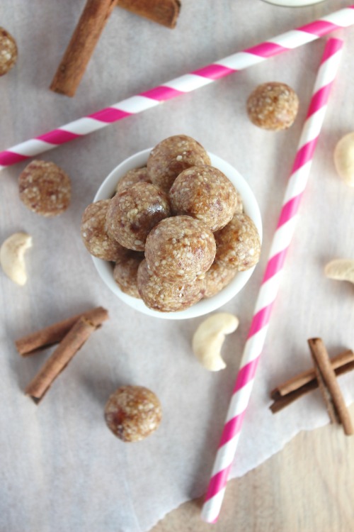 Healthy, No-Bake Snickerdoodle Energy Bites