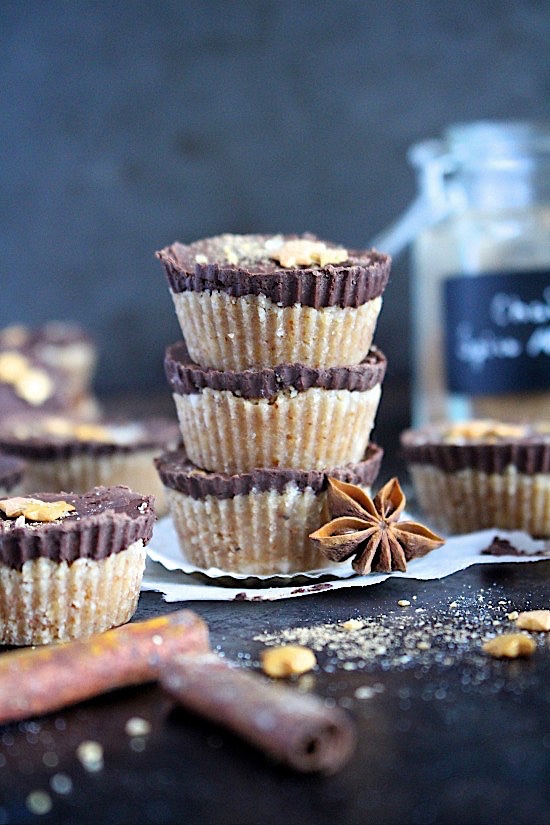 No Bake {Date Free} Chai Spiced Blondie Bites {Vegan, Gluten Free, Dairy Free, Sugar Free, Keto & Paleo Friendly} - www.betterwithcake.com