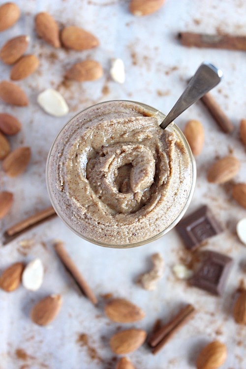 Healthy, Homemade Pumpkin Spiced Almond Butter {Vegan, Gluten Free & Paleo Friendly} - www.betterwithcake.com