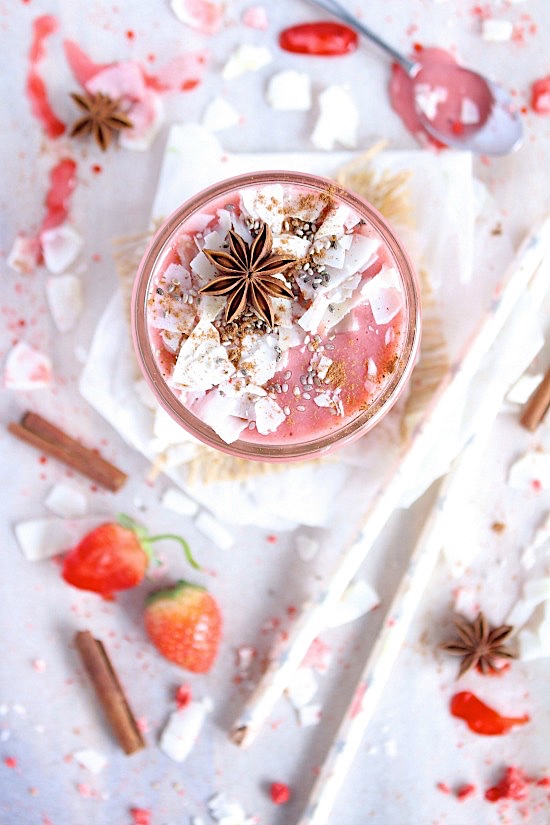 Strawberry Spice (& all things nice) Smoothie - Vena - Gluten Free - Dairy Free - Sugar Free - Keto - Paleo - www.betterwithcake.com