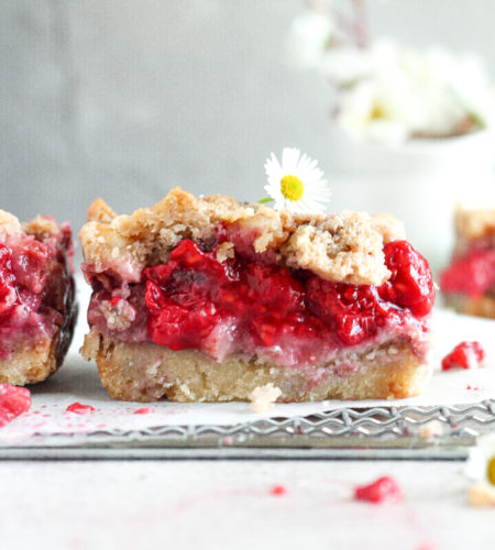 Strawberry Crumble Bars
